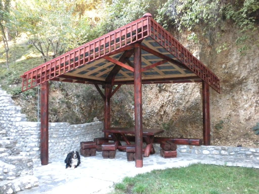 Rem'S Pension Risnov Exterior photo